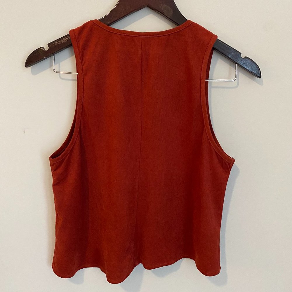 Loose Fitting Tank - Picture 2 of 3